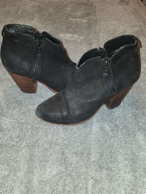 rag & bone Leather Ankle Booties | Made in Italy | Size 39.5 | Classic Black
